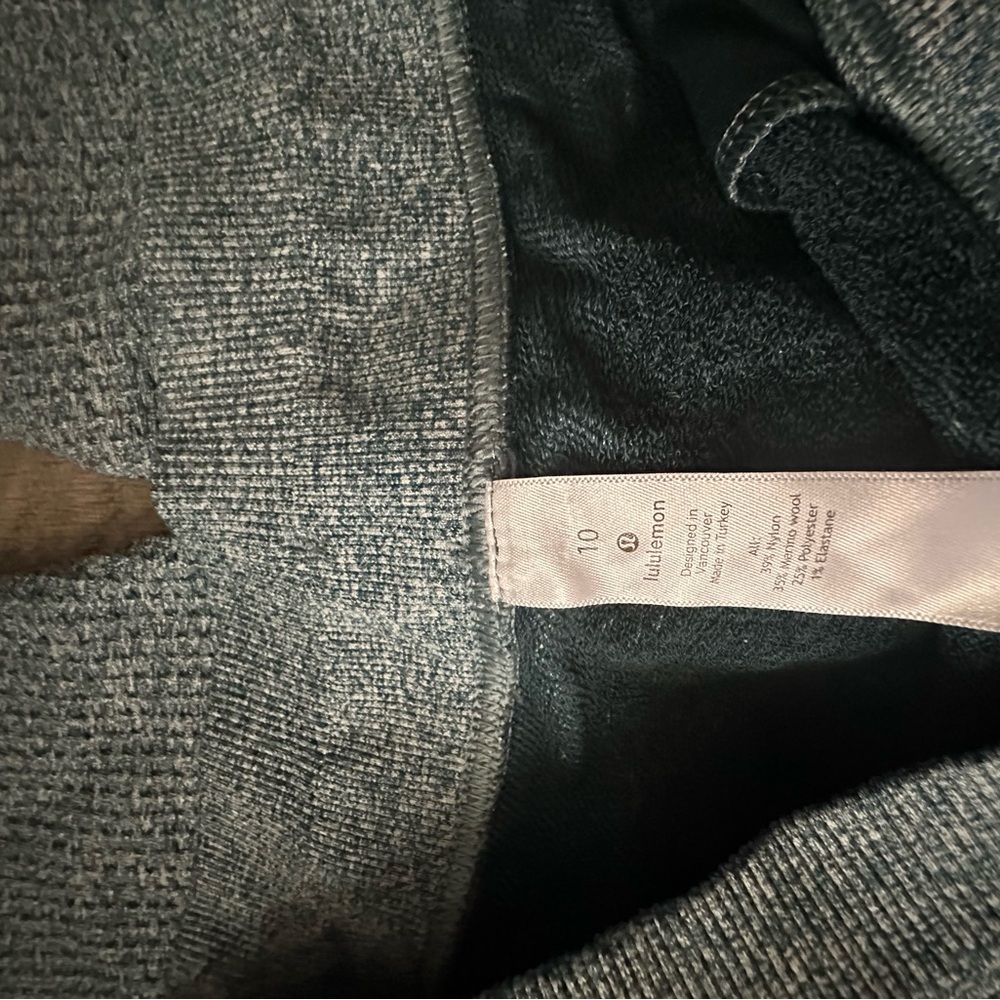 Lululemon Athletica  Knit Joggers - Picture 2 of 2